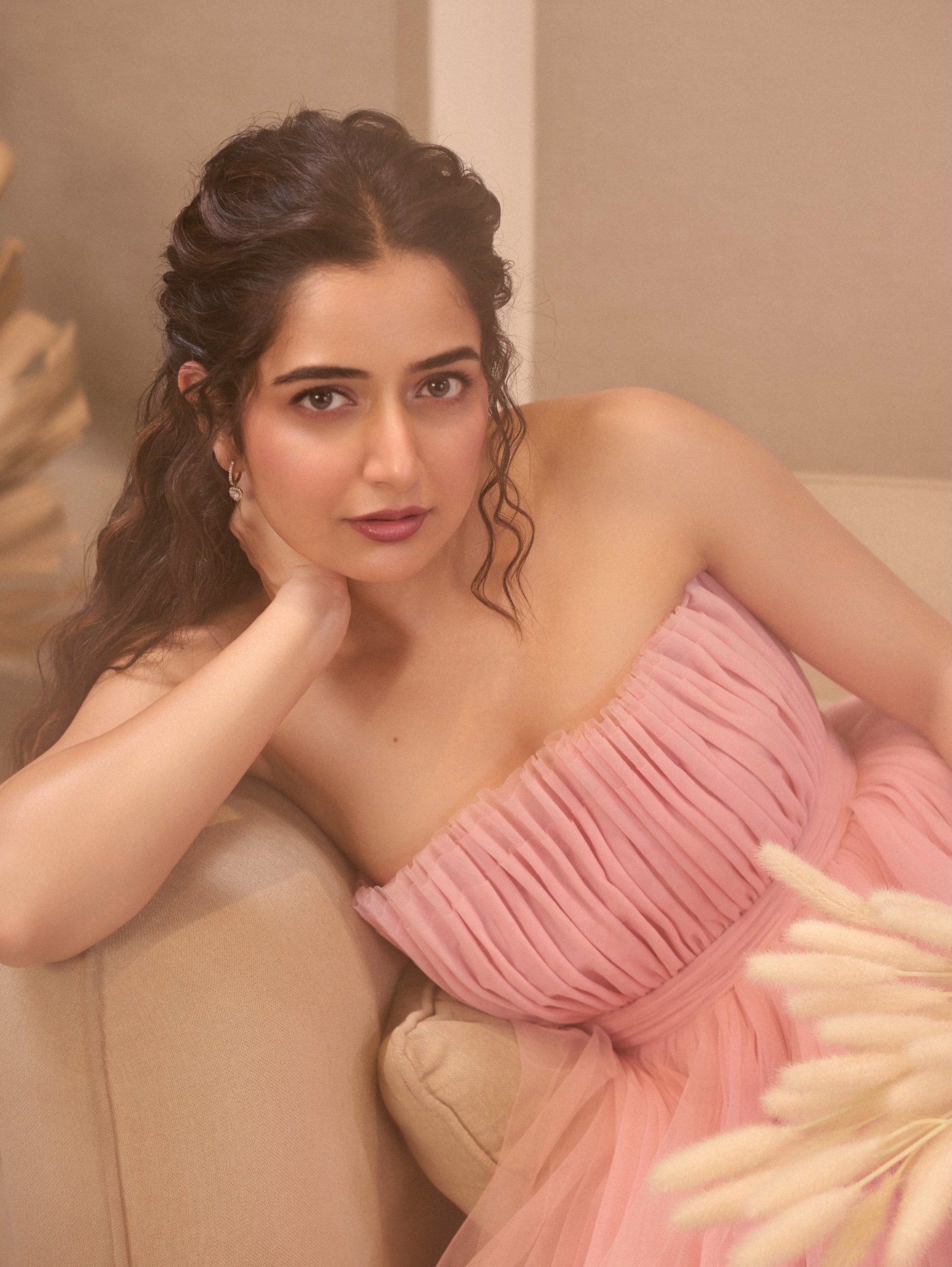 Analyzing Ashika Ranganath's Fluid Wardrobe and Pastel Palettes