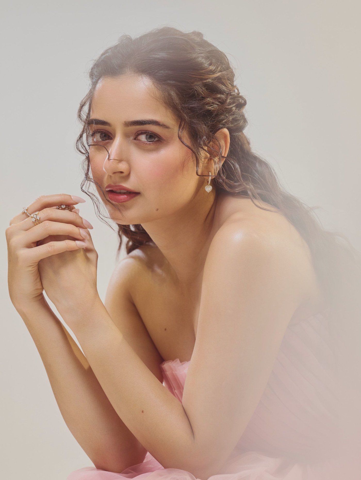 Analyzing Ashika Ranganath's Fluid Wardrobe and Pastel Palettes