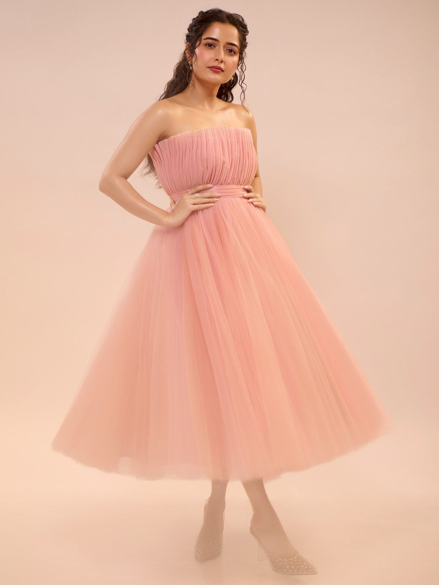 Analyzing Ashika Ranganath's Fluid Wardrobe and Pastel Palettes