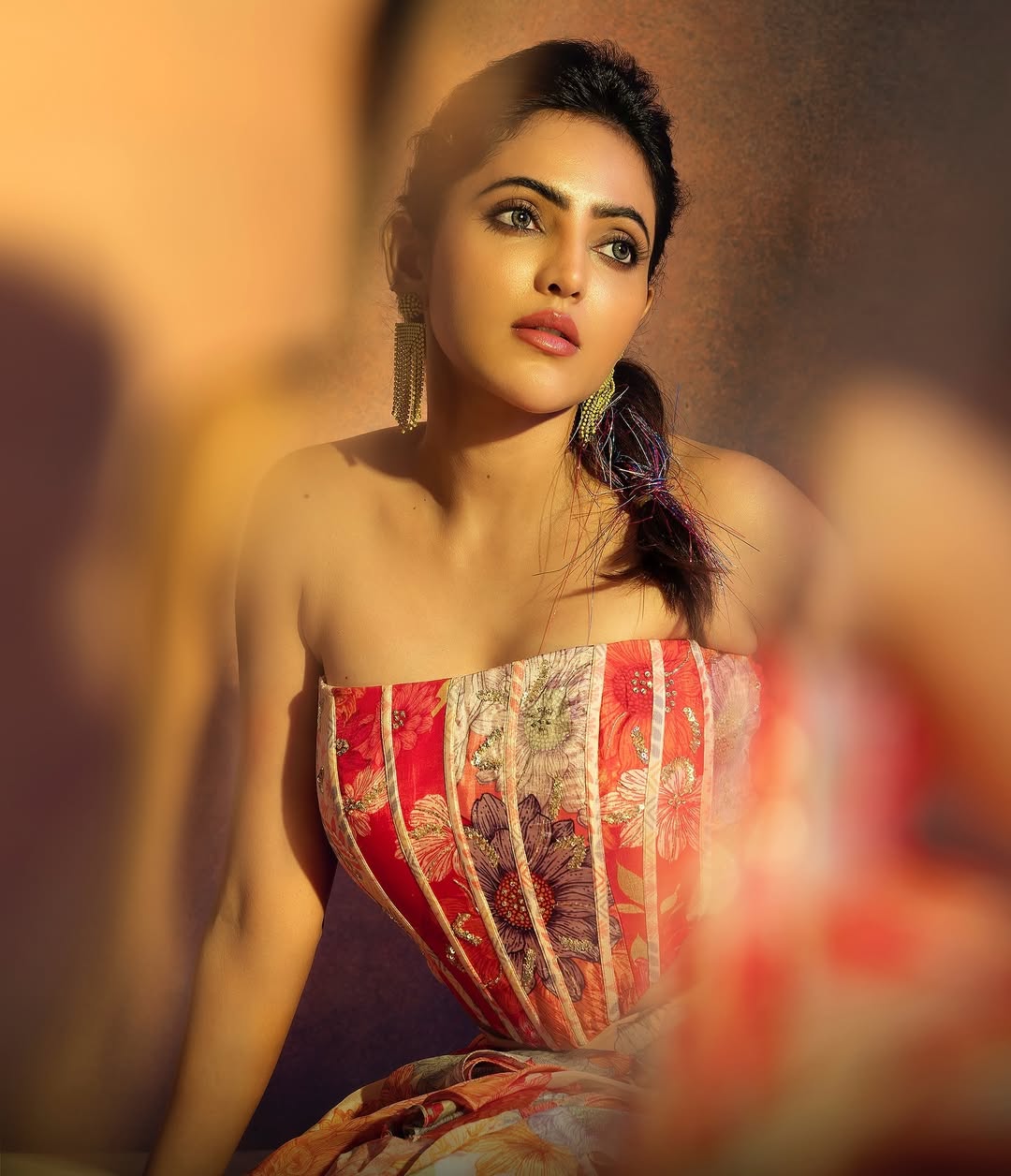 Olive Gold Draping: Athulyaa's Velvet Textile Showcase