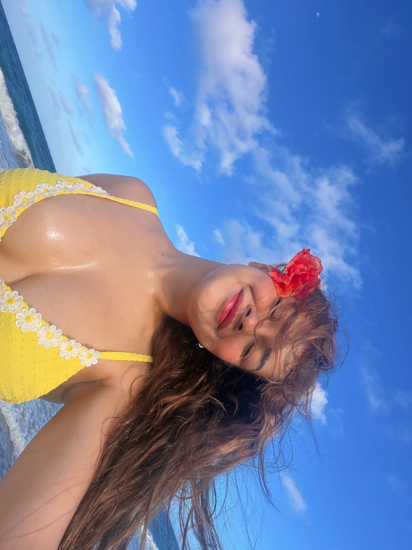 Avneet Kaur's Sunny Yellow Bikini Glows by the Sea