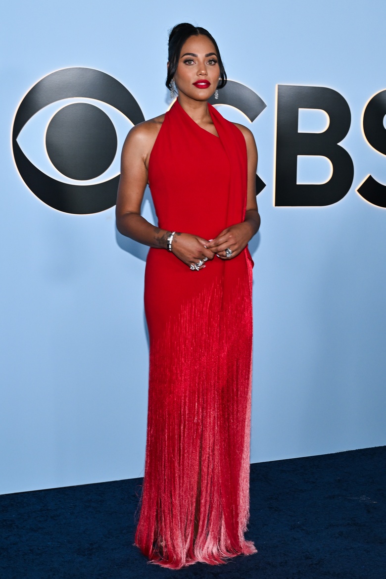 Ayesha Curry’s Red Carpet Reign: Shining Bright at the Tony Awards