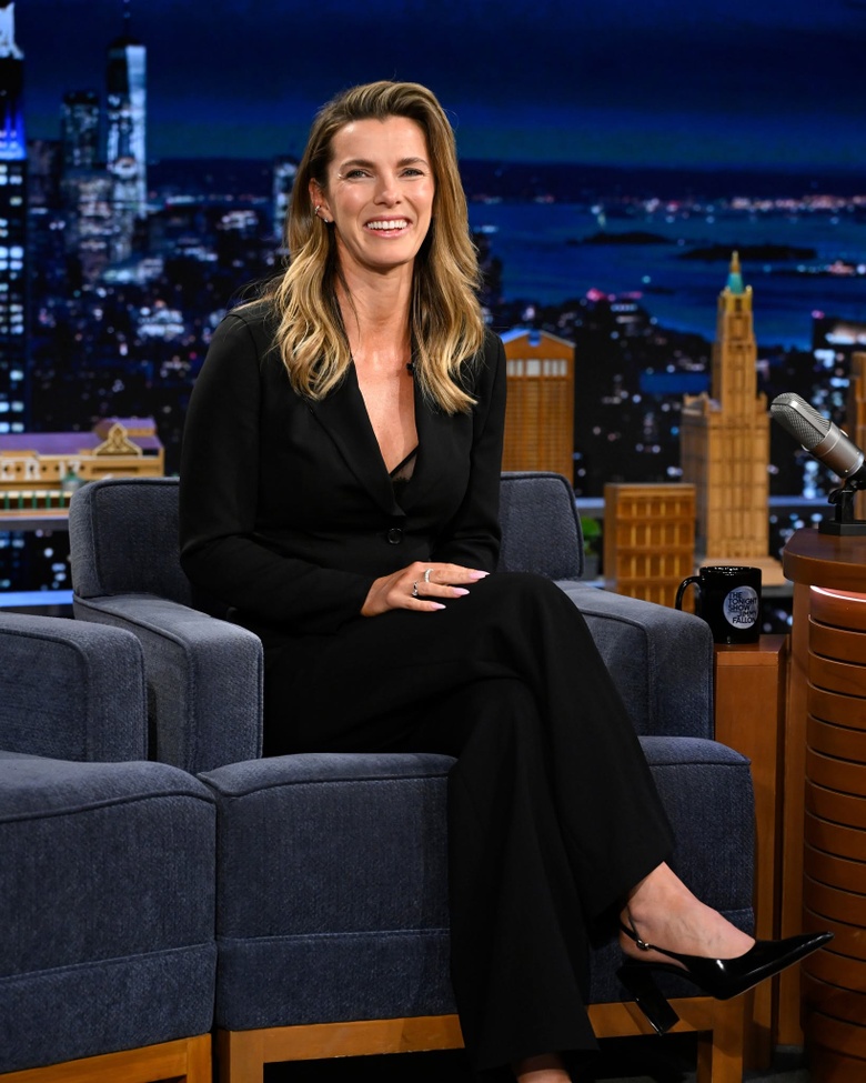 Betty Gilpin's Stunning Style Glow at Hollywood Events