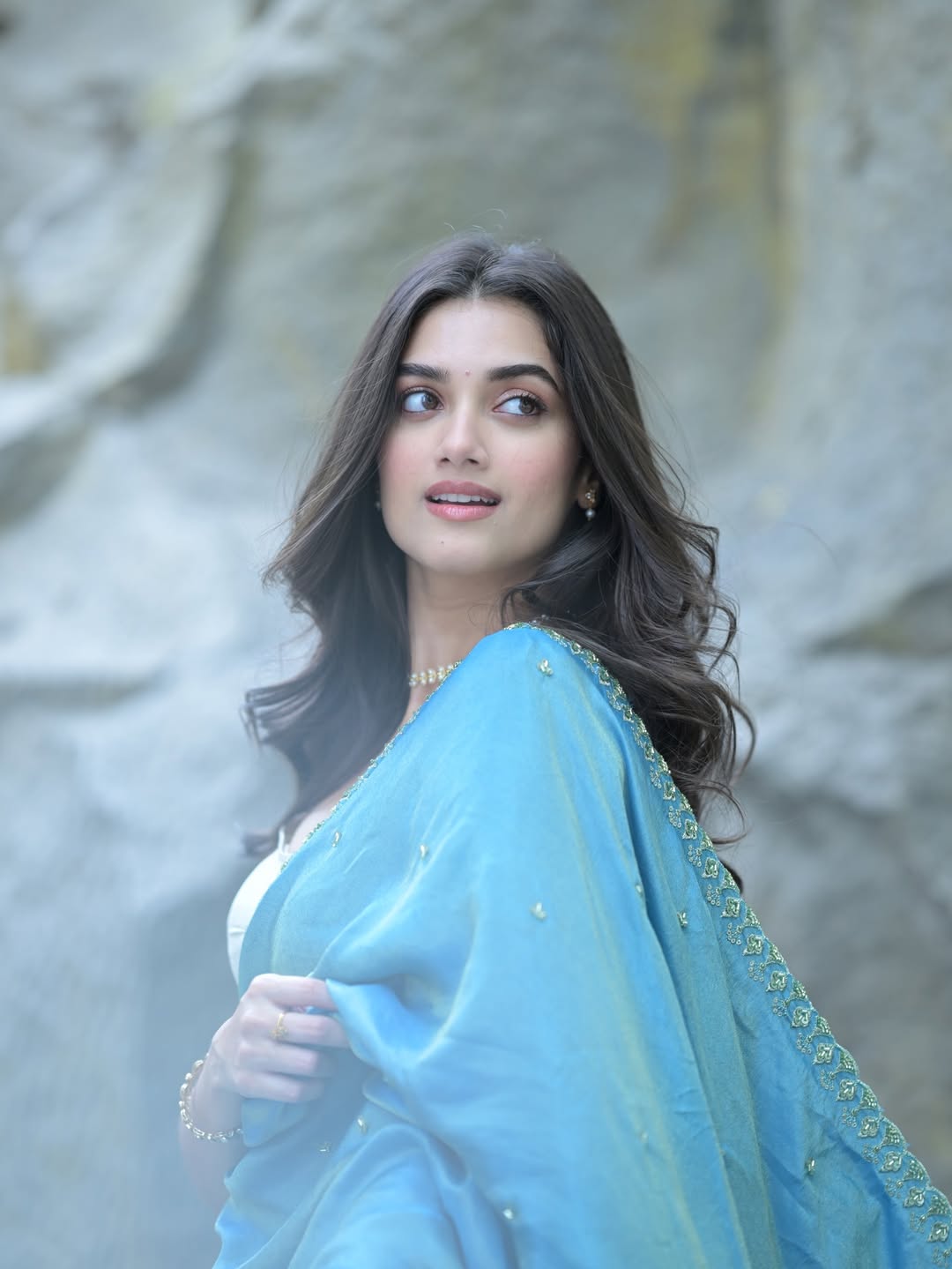 Bhagyashri Borse Shines in Stunning Festive Attire
