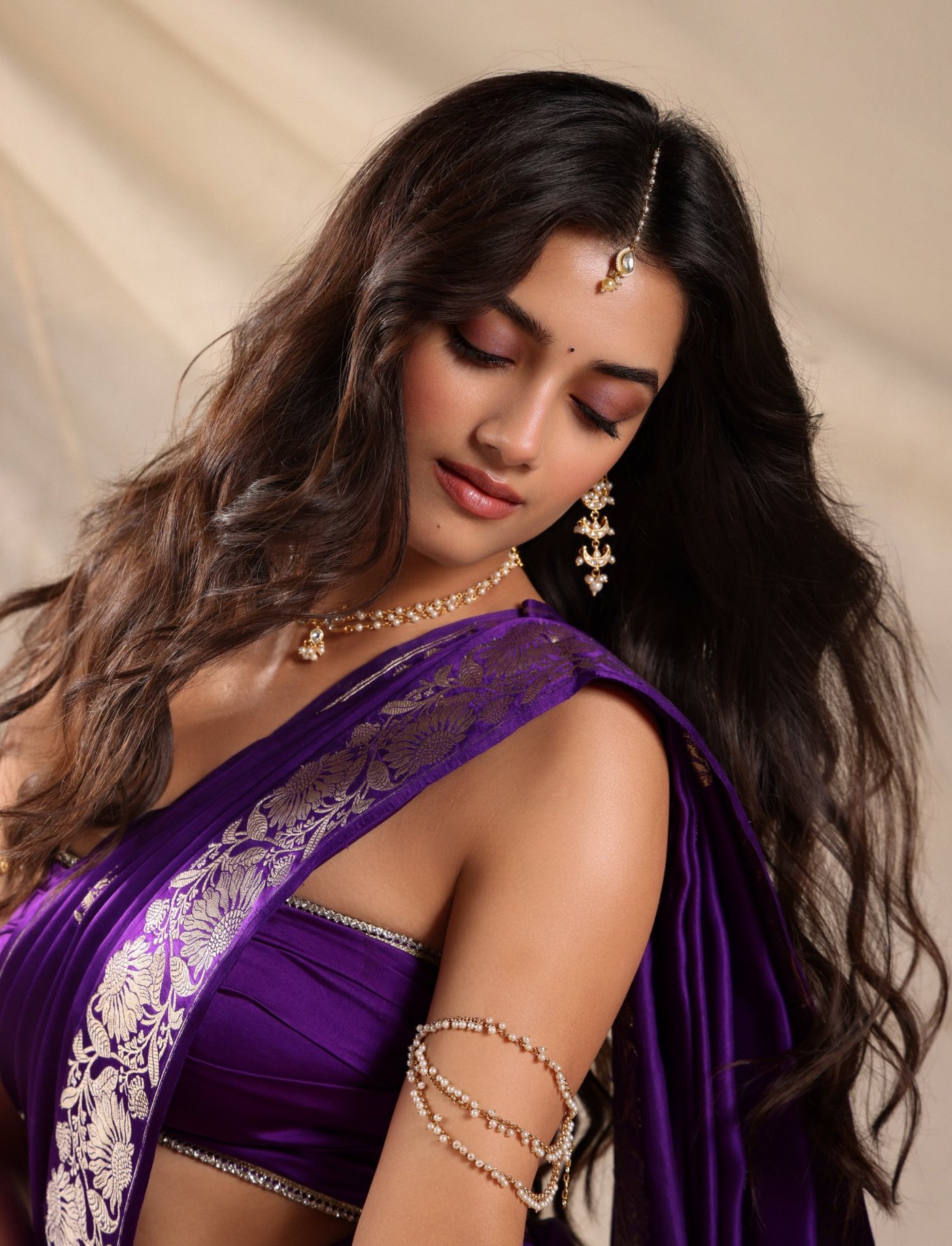 Modern Maharani Vibes: Bhagyashri Borse Dazzles in Royal Purple Saree