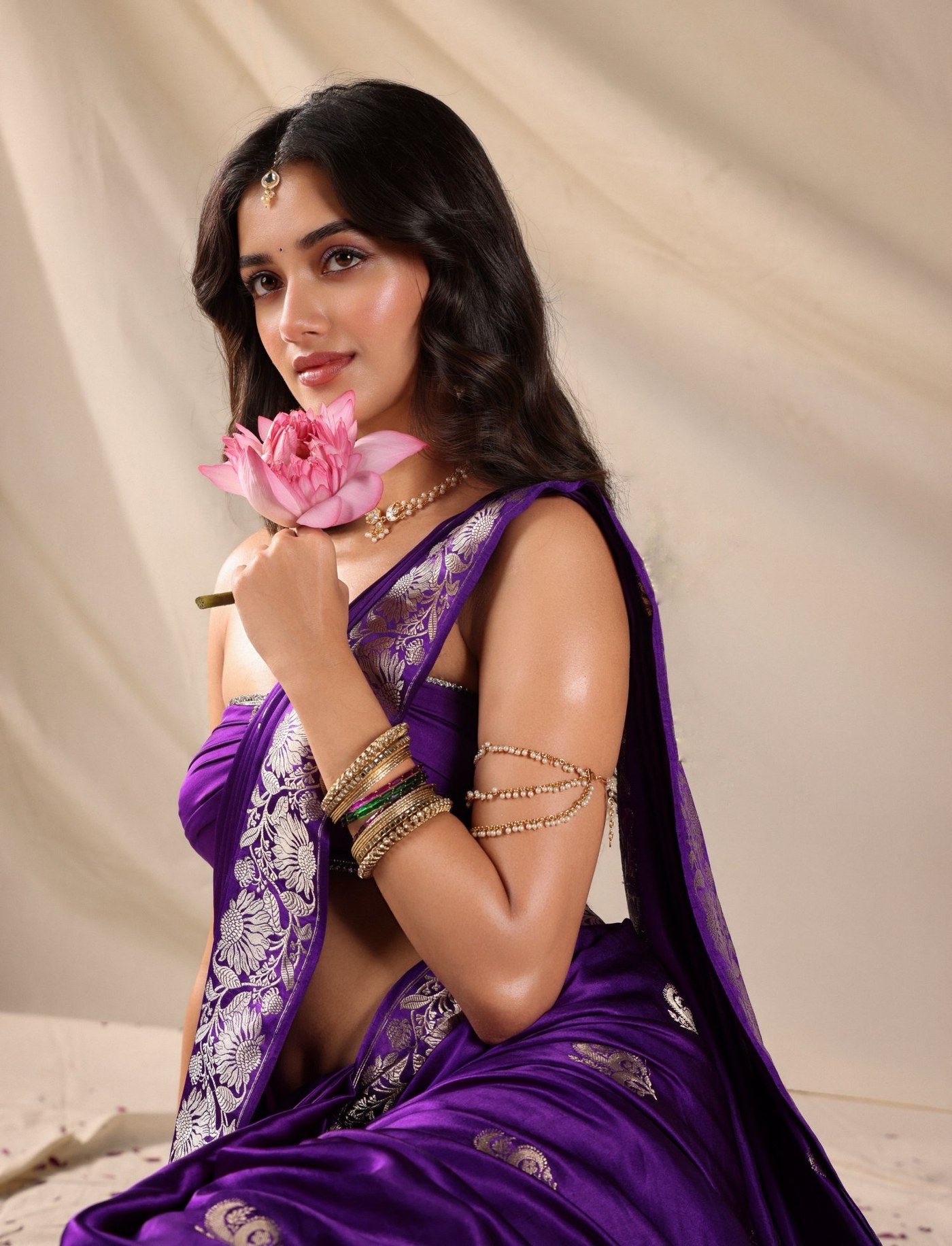 Modern Maharani Vibes: Bhagyashri Borse Dazzles in Royal Purple Saree