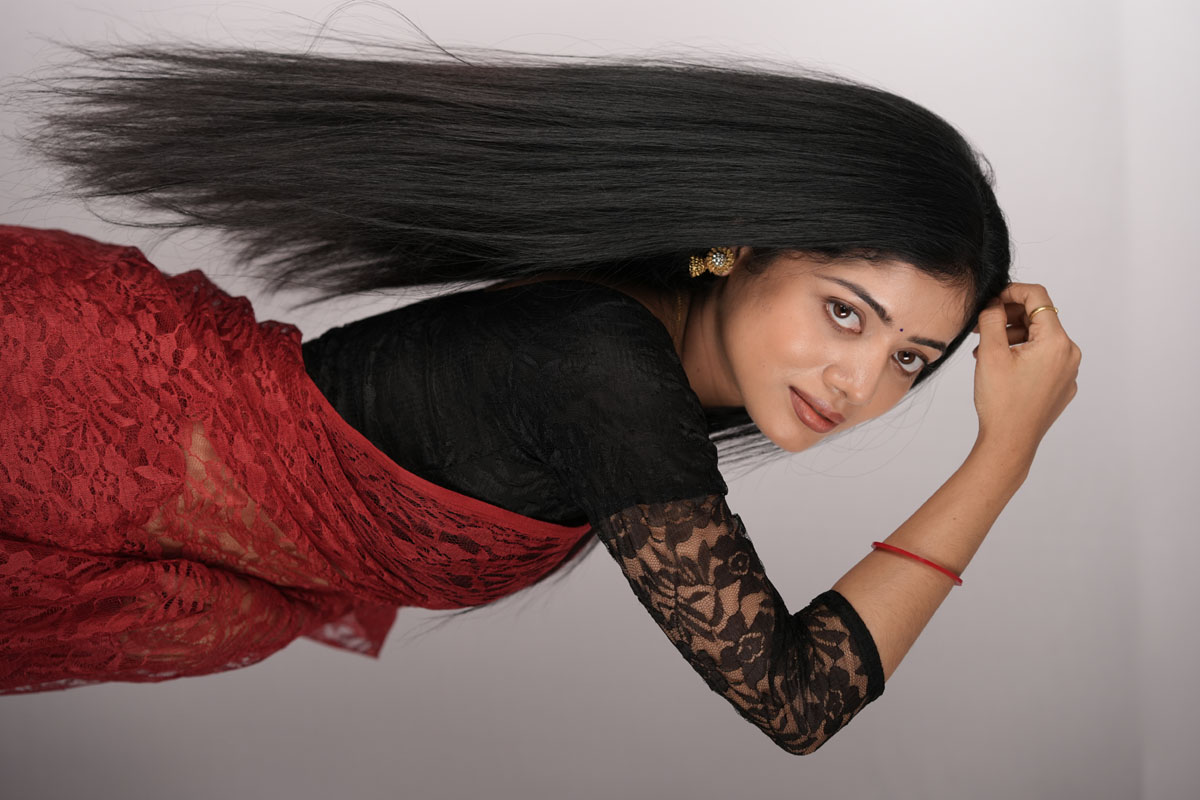 Bhairavi Ardhya Deka's Stunning Charm in This Photo Series!