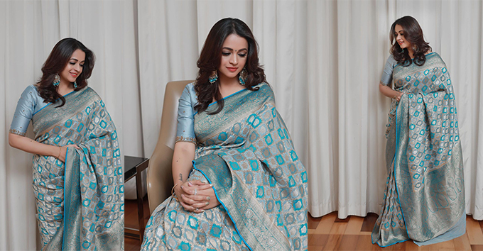 Bhavana Menon Stunning Latest Saree Photos and Traditional Looks