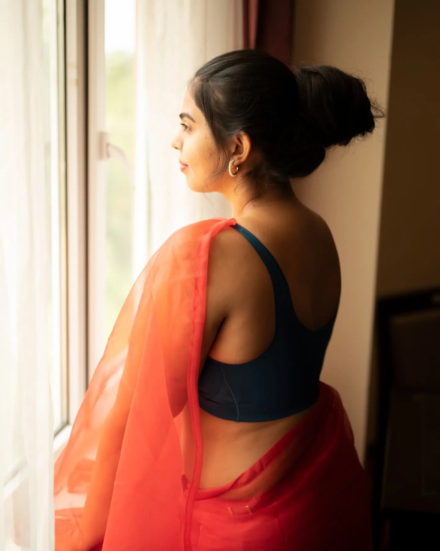 Bhuvaneshwari Devi Poduval: Ethereal Water Portraits
