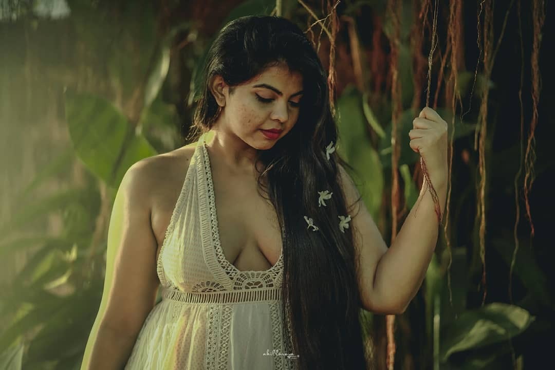 Bhuvaneshwari Devi Poduval: Ethereal Water Portraits