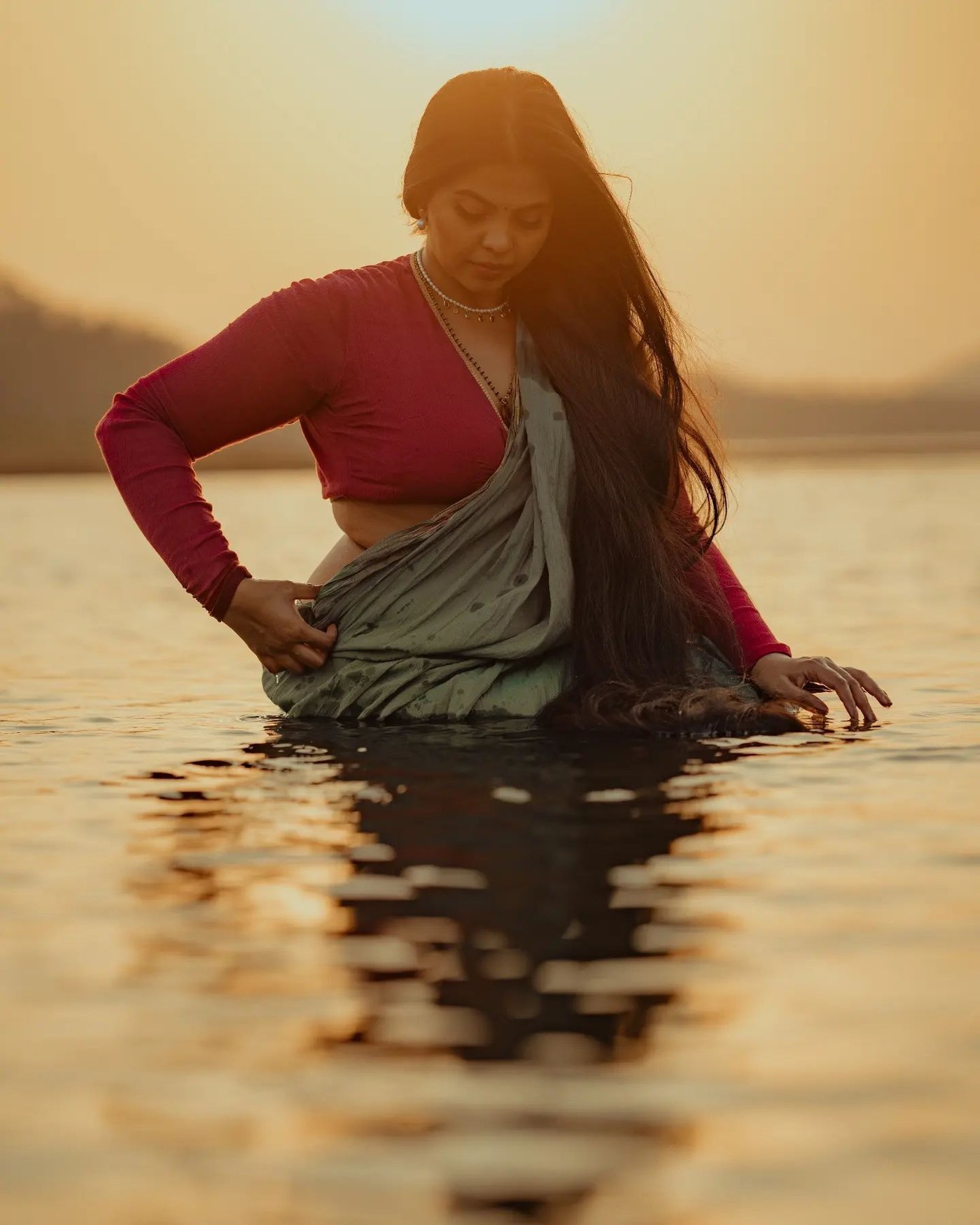 Bhuvaneshwari Devi Poduval: Ethereal Water Portraits