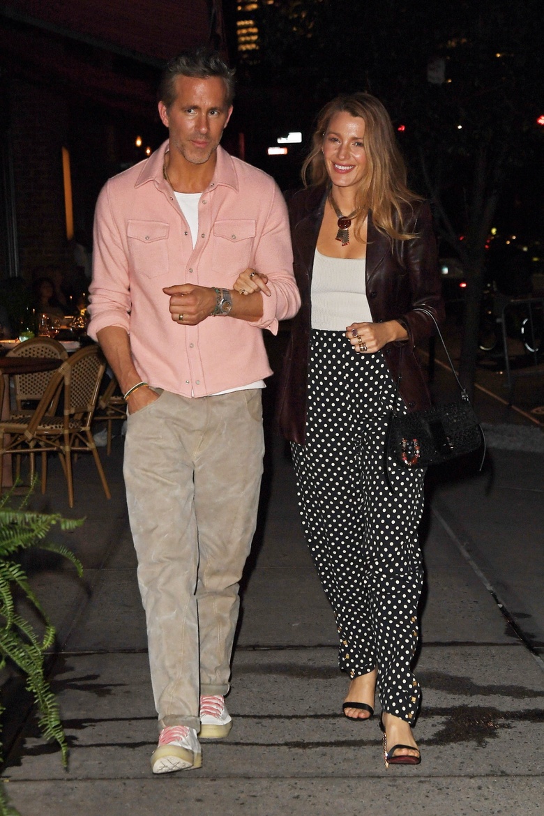 Blake Lively's Stunning Summer Glamour Captures Hearts
