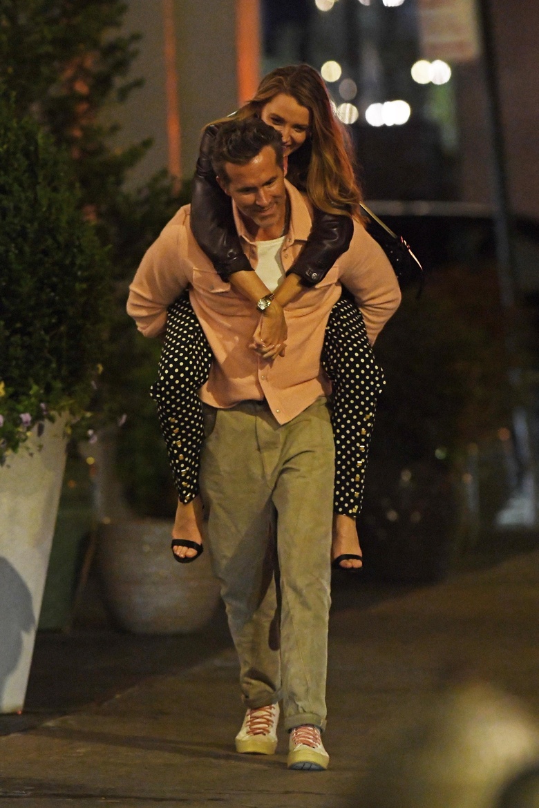 Blake Lively's Stunning Summer Glamour Captures Hearts