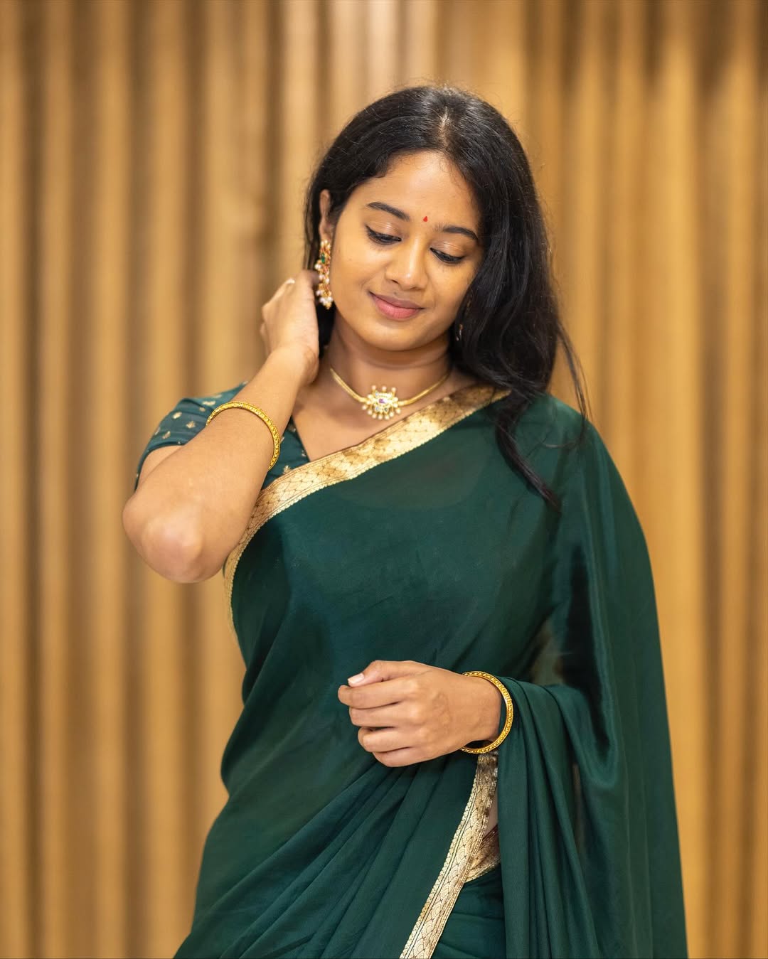 Brigida's Regal Green Saree Look Captures Hearts
