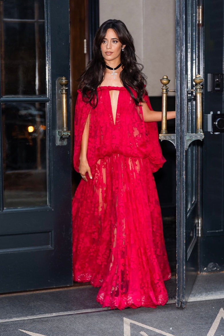 Camila Cabello’s Effortlessly Chic Vibes in New York City!