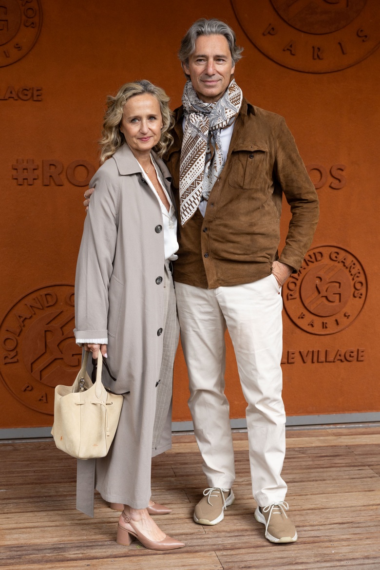 Caroline Roux Steals the Show at Parisian Photocall!