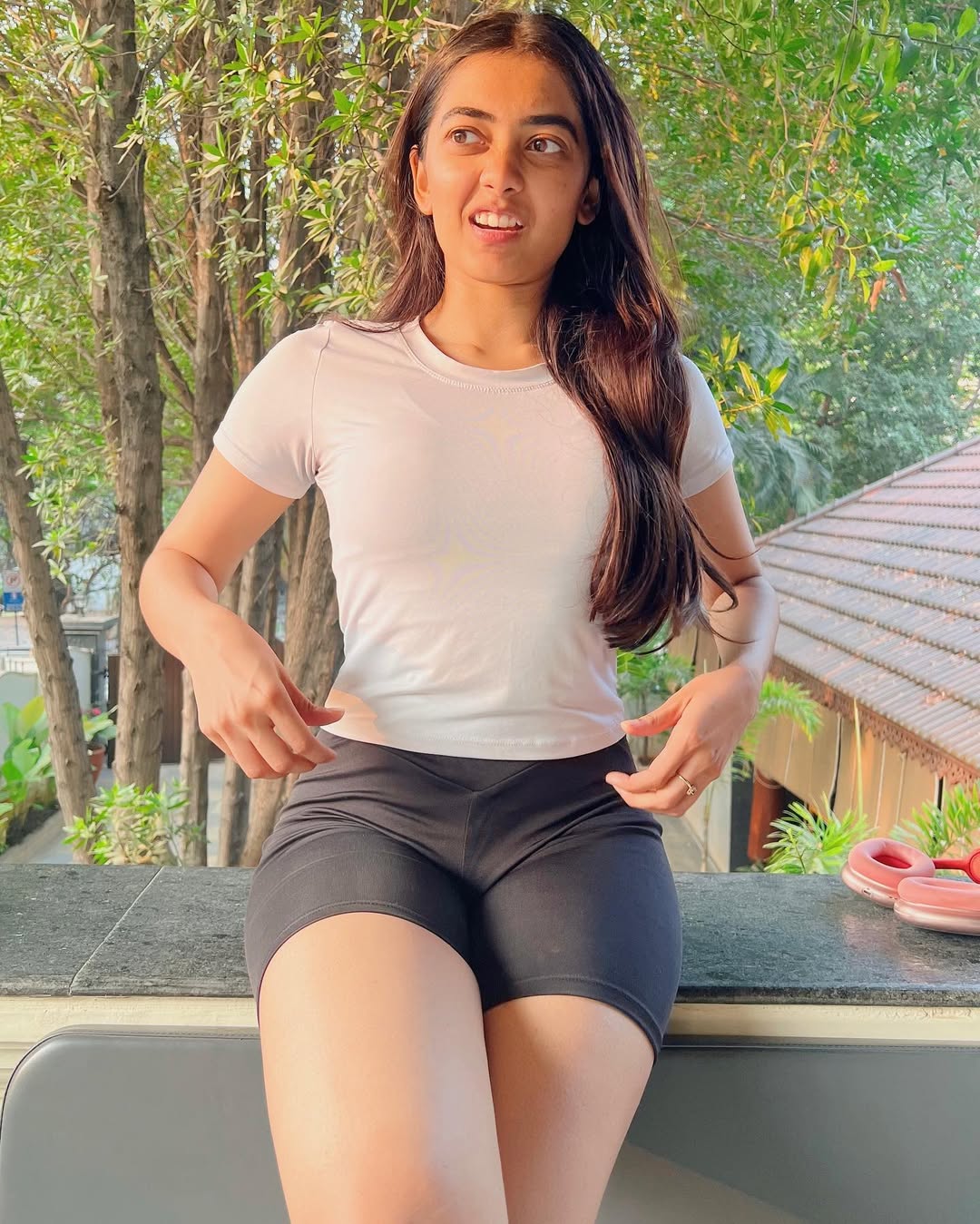 Saisha's Daytime Aesthetic: Floral Shorts and Layered Necklaces