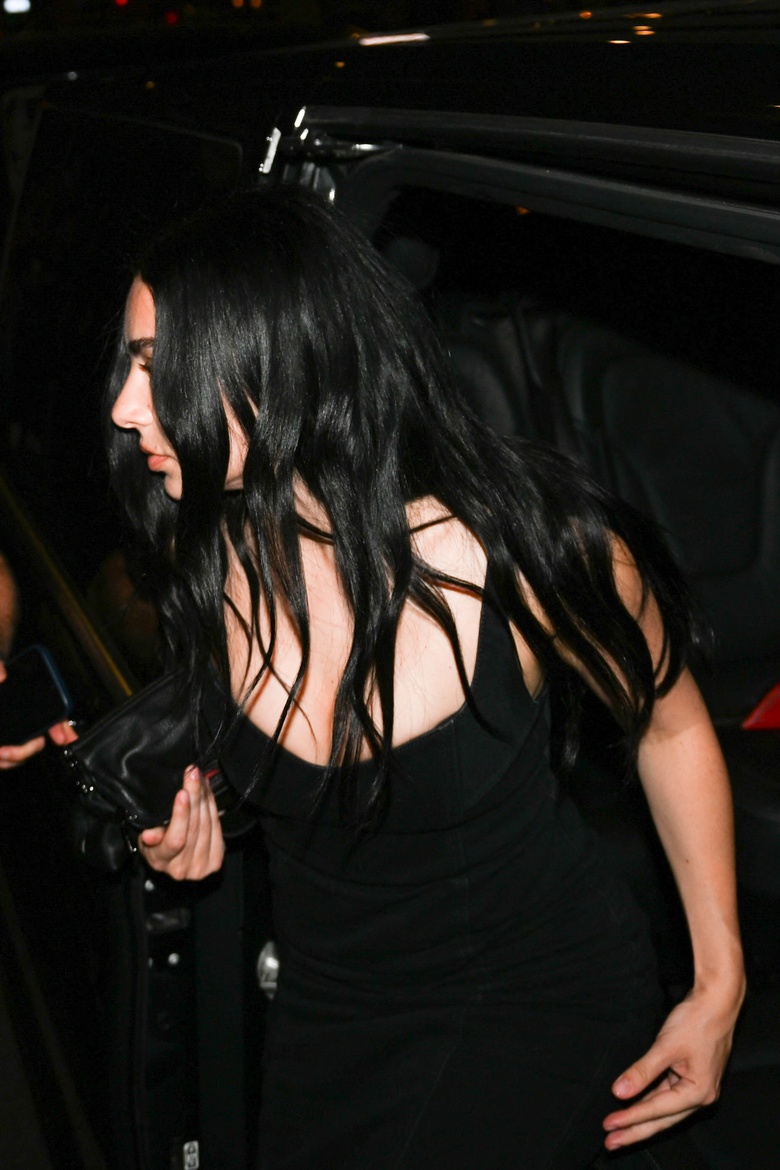 Charli Xcx’s Futuristic Glamour Steals the Spotlight at Paris Fashion Week Afterparty
