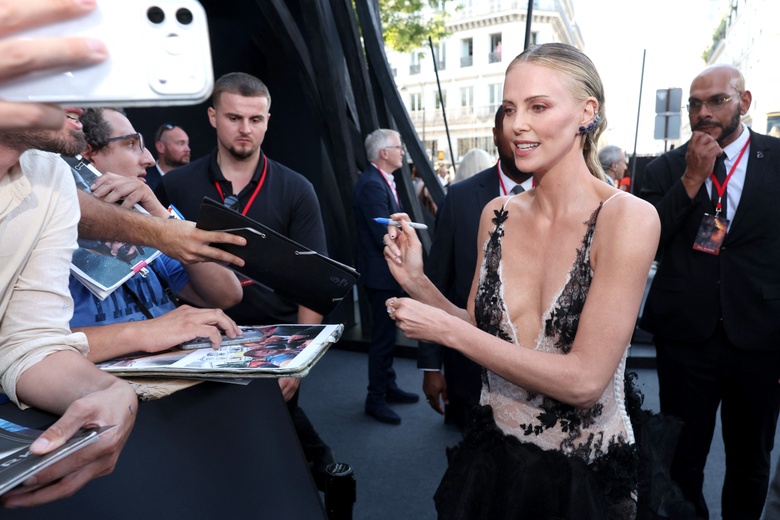 Charlize Theron Brings Glamour and Grace to Paris Premiere