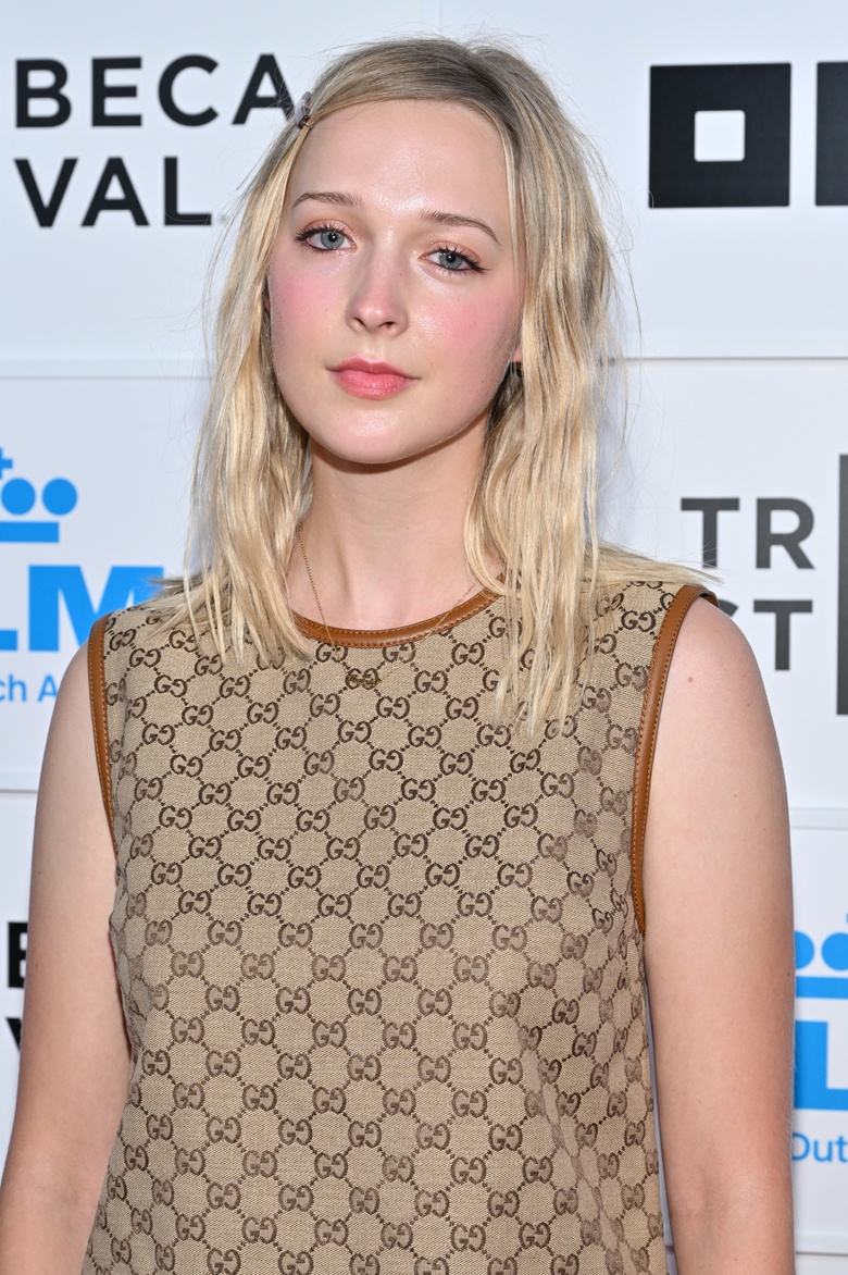 Chloe Kerwin's Stunning Look Captures Attention