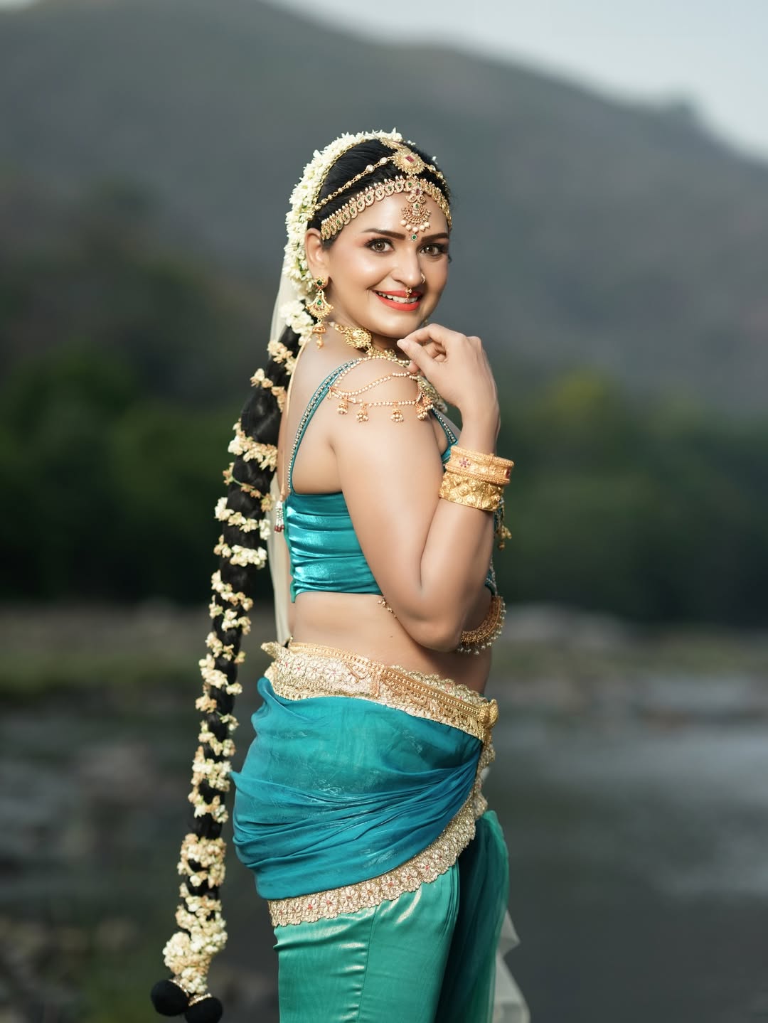 Anandhi Ajay's Stunning Photoshoot Moments Steal the Spotlight