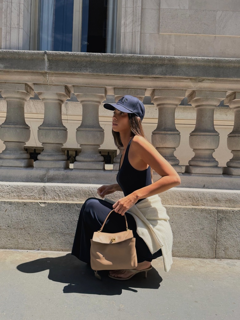 Cindy Mello's Stunning Fashion Moment Captures Hearts