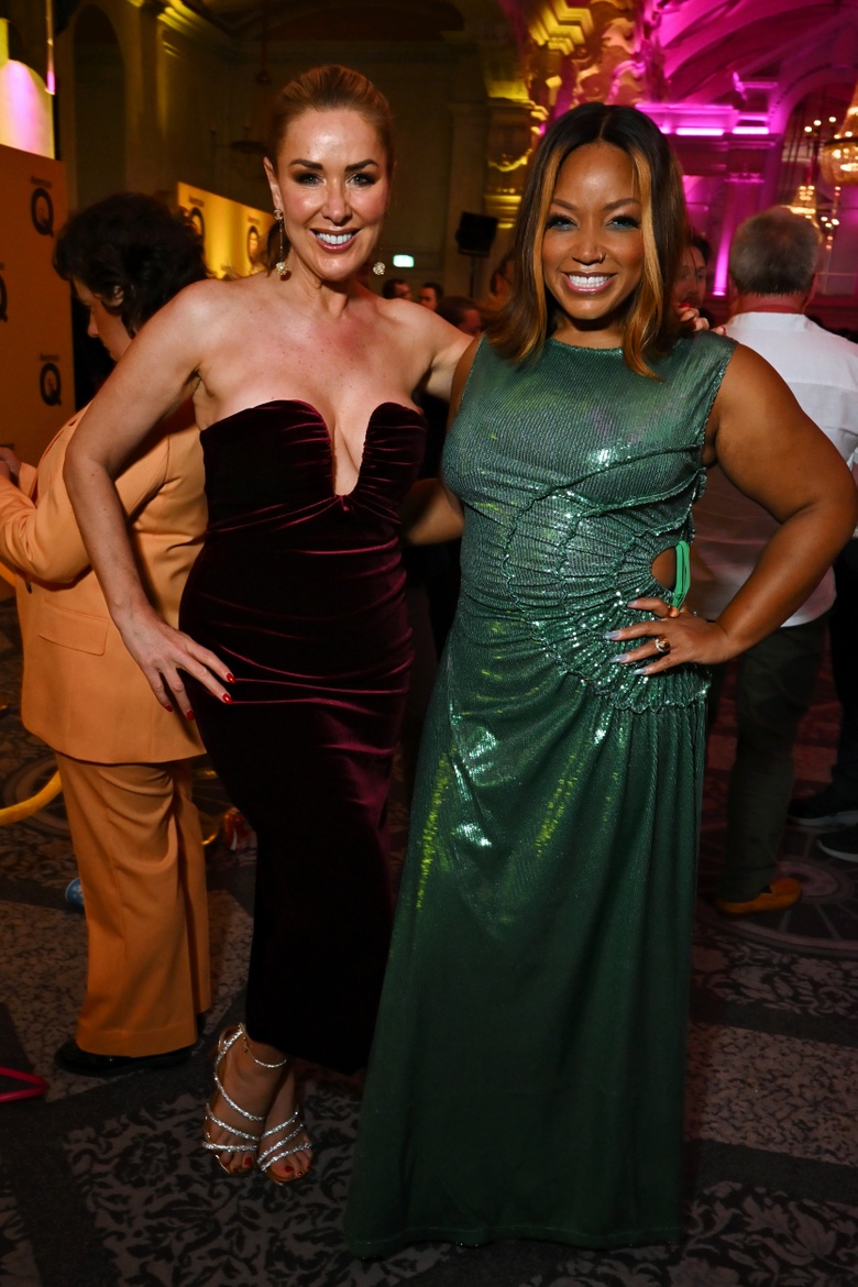 Claire Sweeney Shines in Stunning Red Carpet Glamour