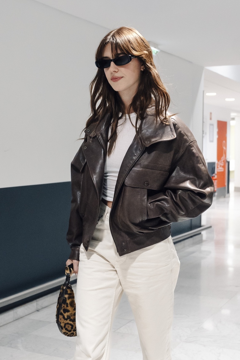 Daisy Edgar Jones Stuns in Paris Chic! Effortless Style Takes Center Stage