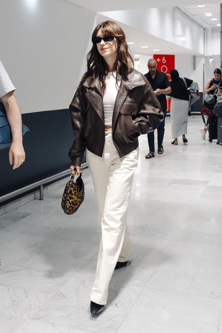 Daisy Edgar Jones Stuns in Paris Chic! Effortless Style Takes Center Stage