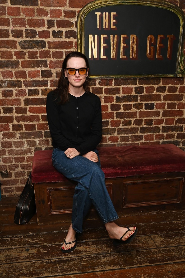 Daisy Ridley's Effortless Glamour Shines at London Event