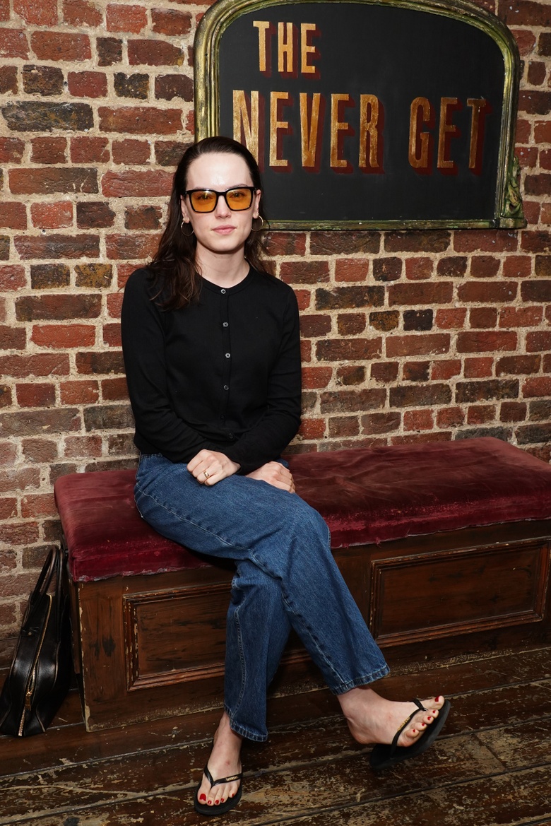 Daisy Ridley's Effortless Glamour Shines at London Event
