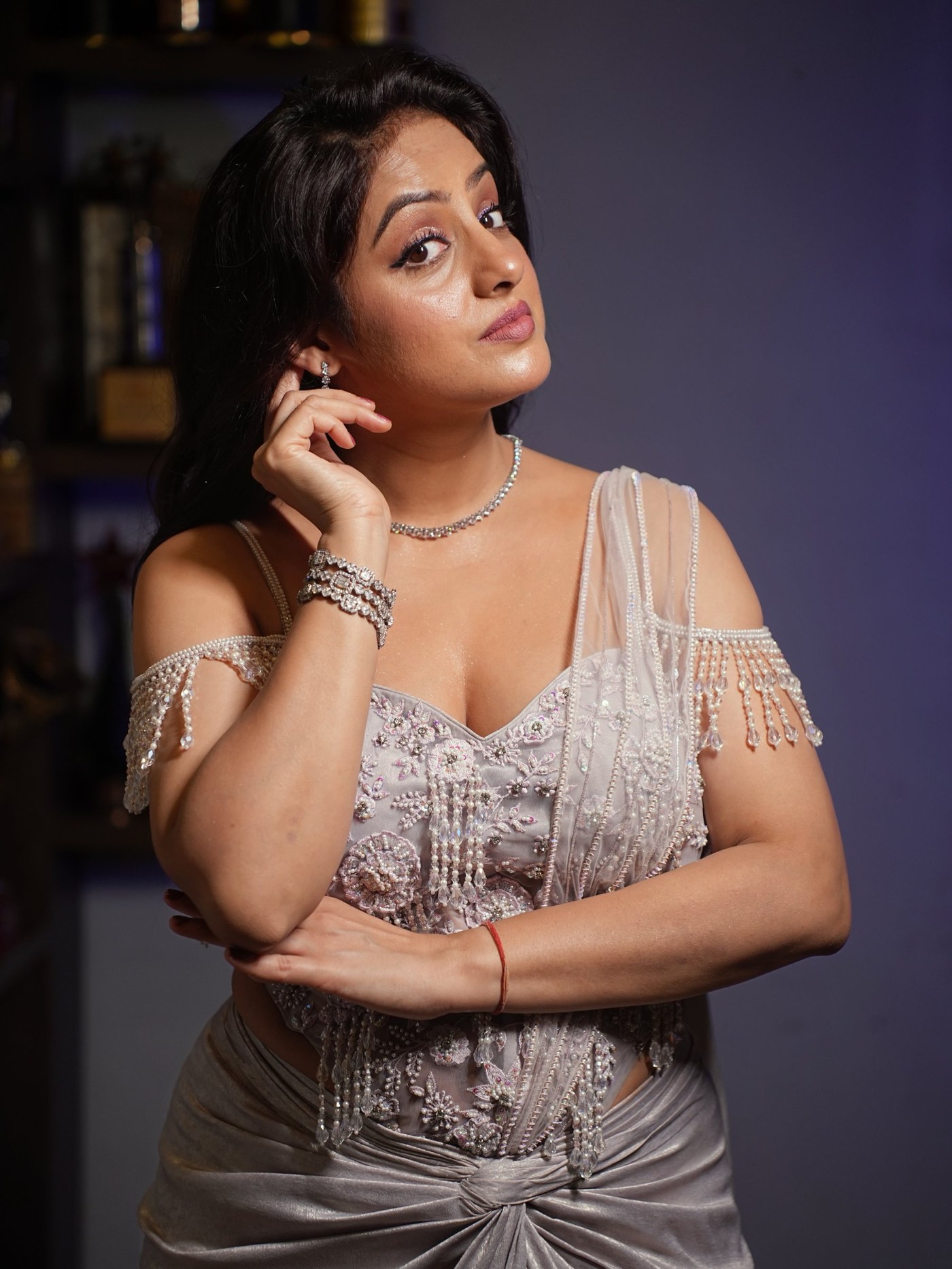 Deepika Singh's Timeless Saree Style Steals the Spotlight at International Awards