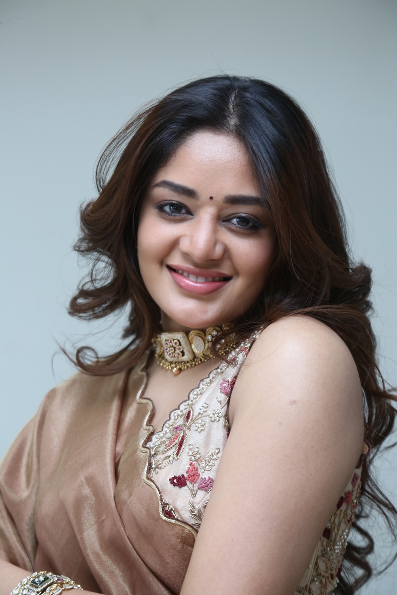 Deepshikha Chandran HD Photos Latest Fashion & Event Looks