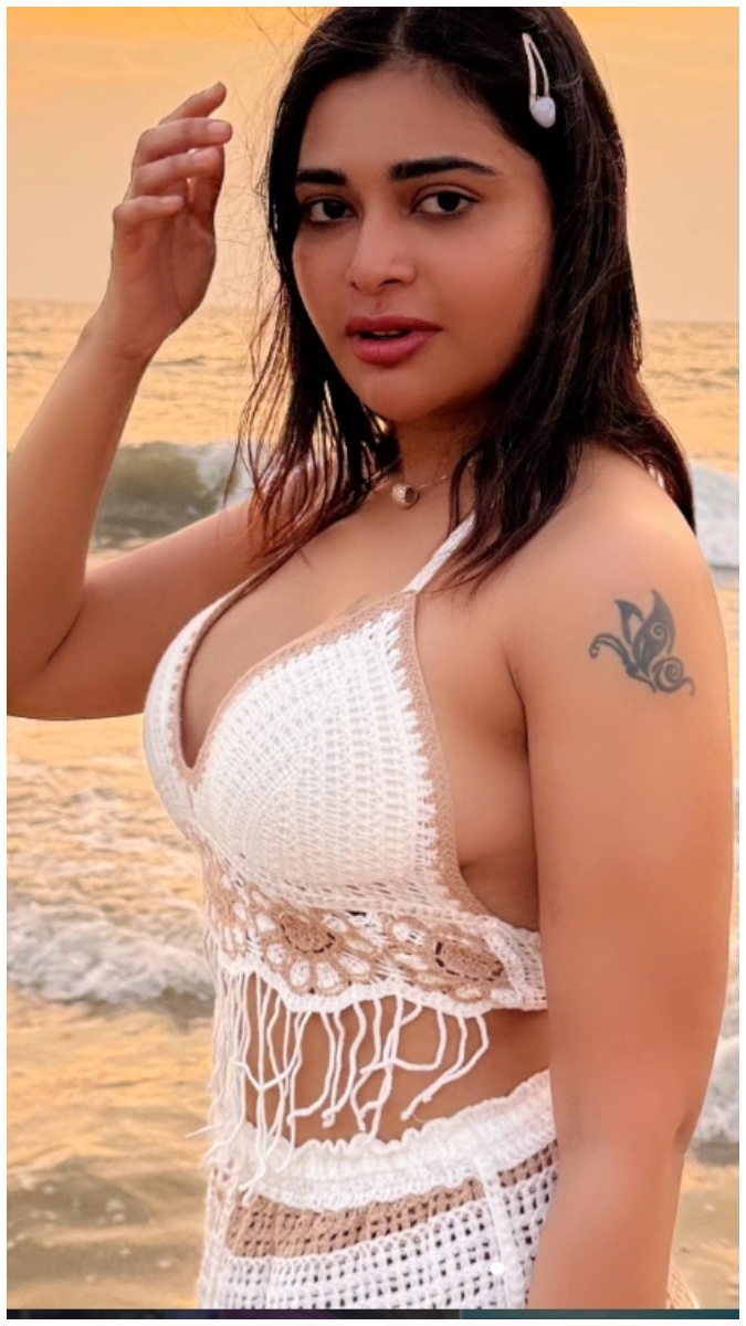 Dharsha Gupta Stunning Instagram Photos and Glamour Looks