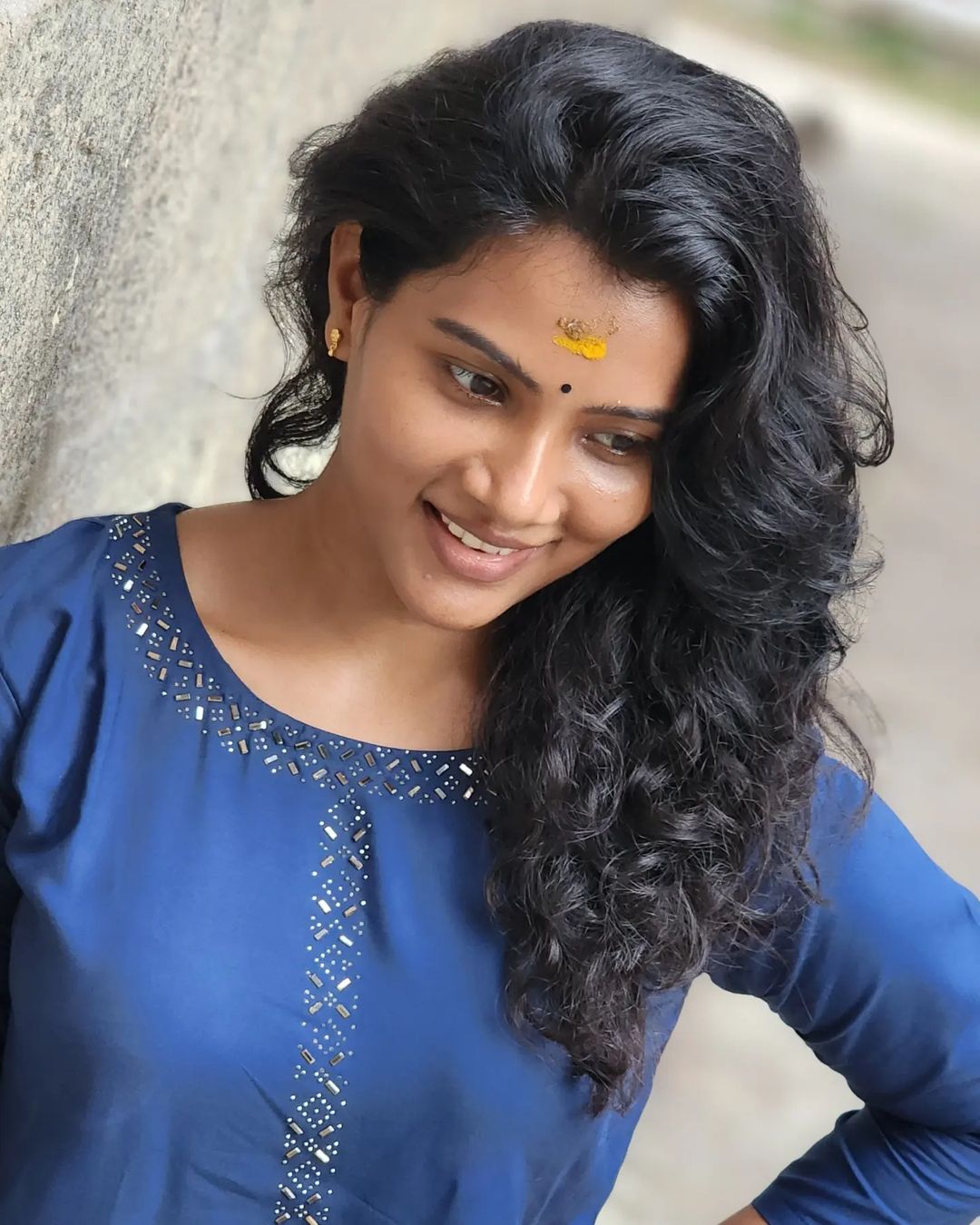 Dhivya Duraisamy Latest Photoshoot Gallery and Style