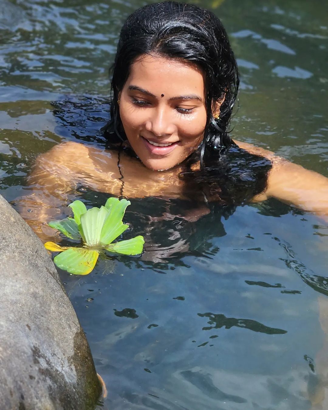 Dhivya Duraisamy Latest Photoshoot Gallery and Style
