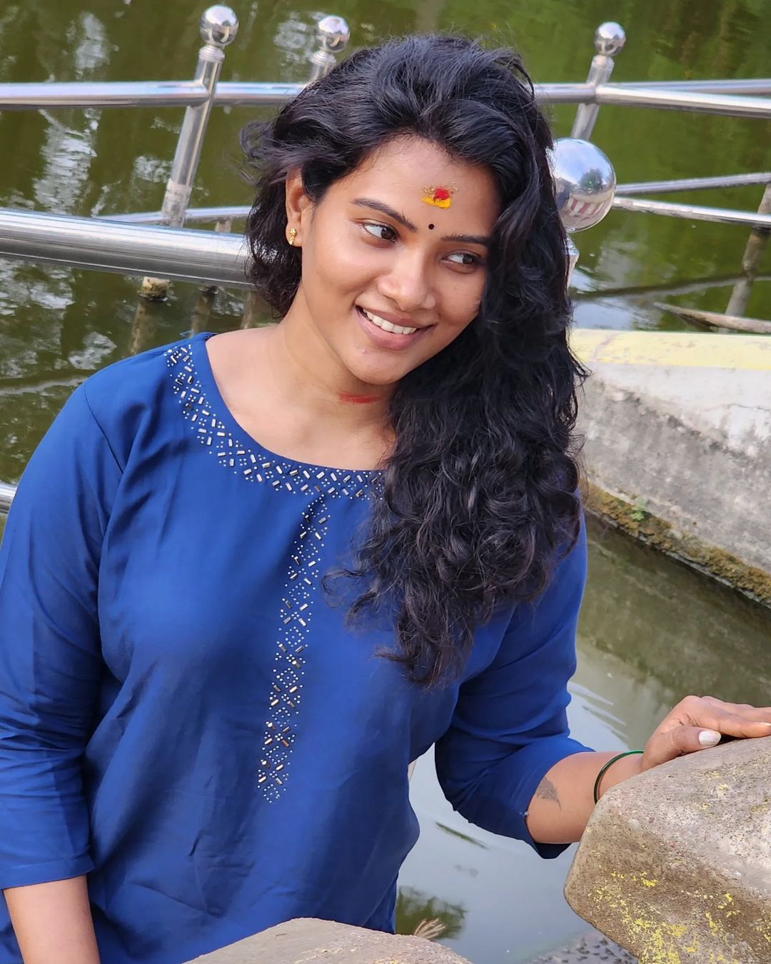 Dhivya Duraisamy Latest Photoshoot Gallery and Style