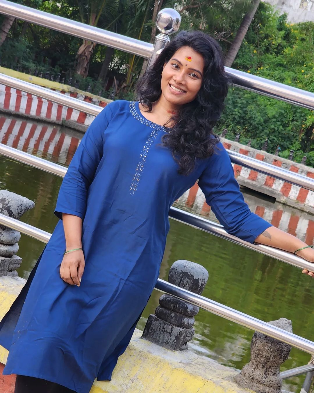 Dhivya Duraisamy Latest Photoshoot Gallery and Style