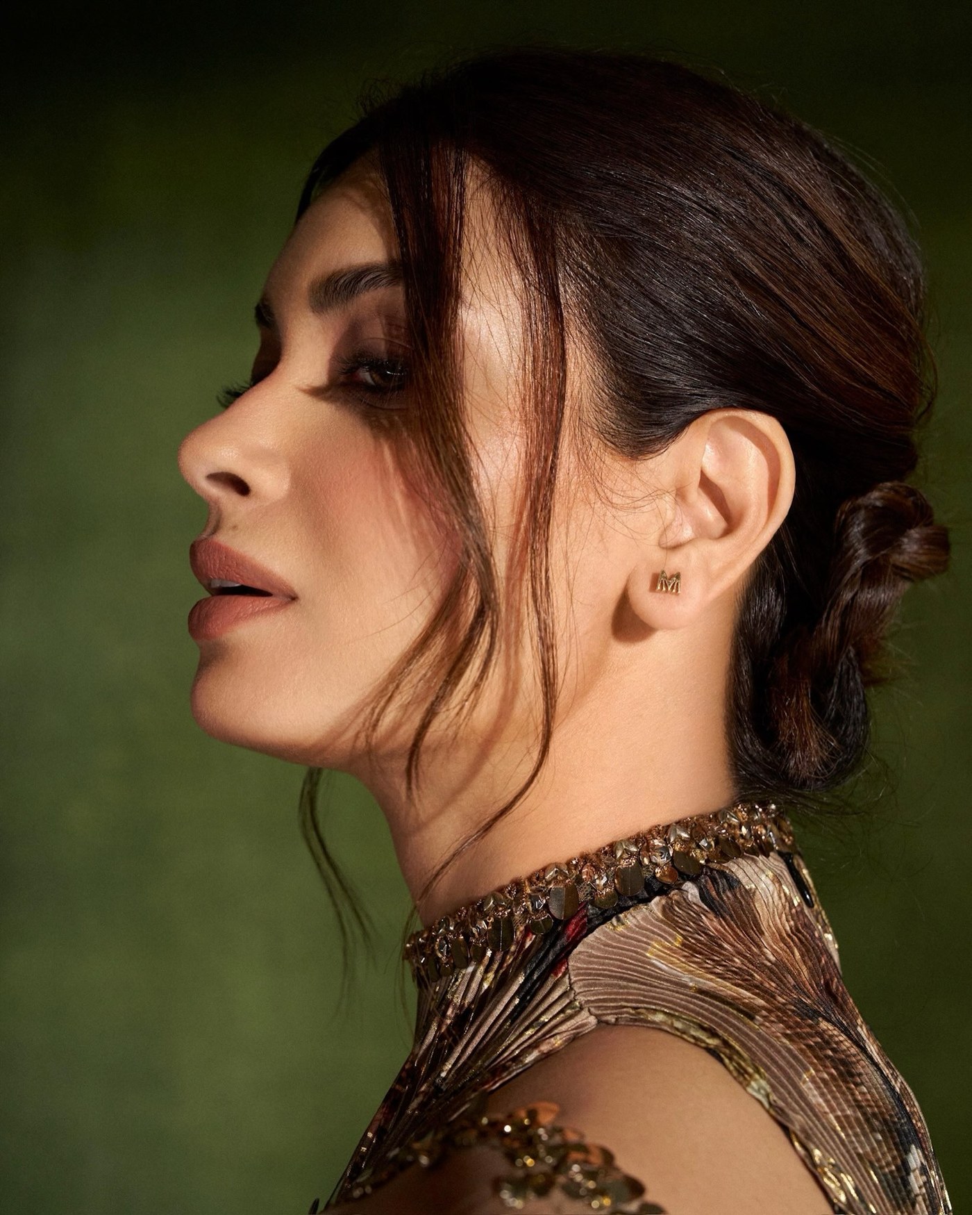 Diana Penty's Art of Statement Dressing: Effortless Elegance Defined