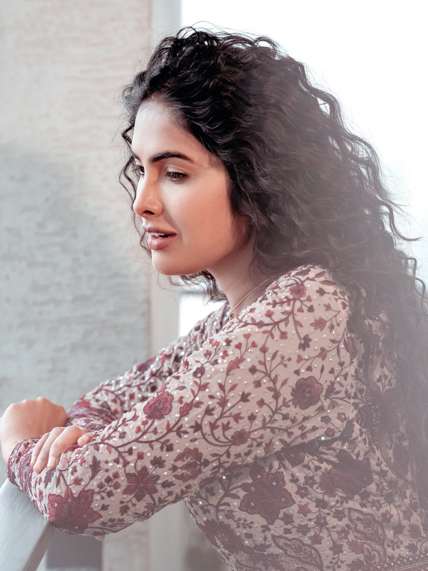 Effortless Ethnic Glamour: Divi Vadthya Redefines Modern Indian Style