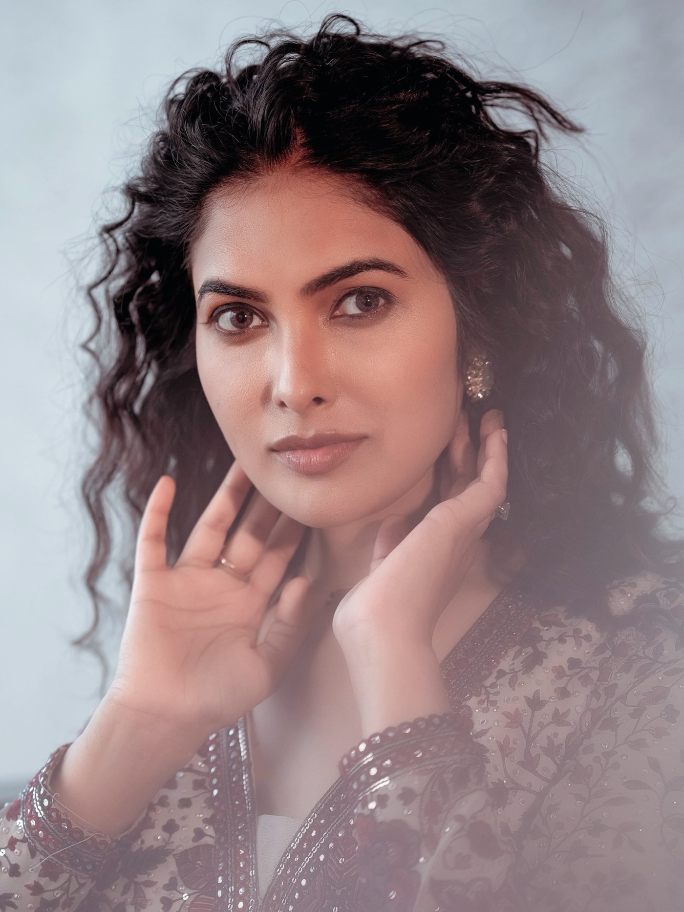 Effortless Ethnic Glamour: Divi Vadthya Redefines Modern Indian Style