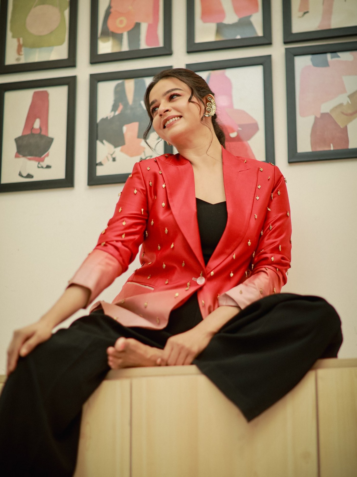 Divya Ganesan Owns the Red Carpet in a Power Blazer Masterpiece