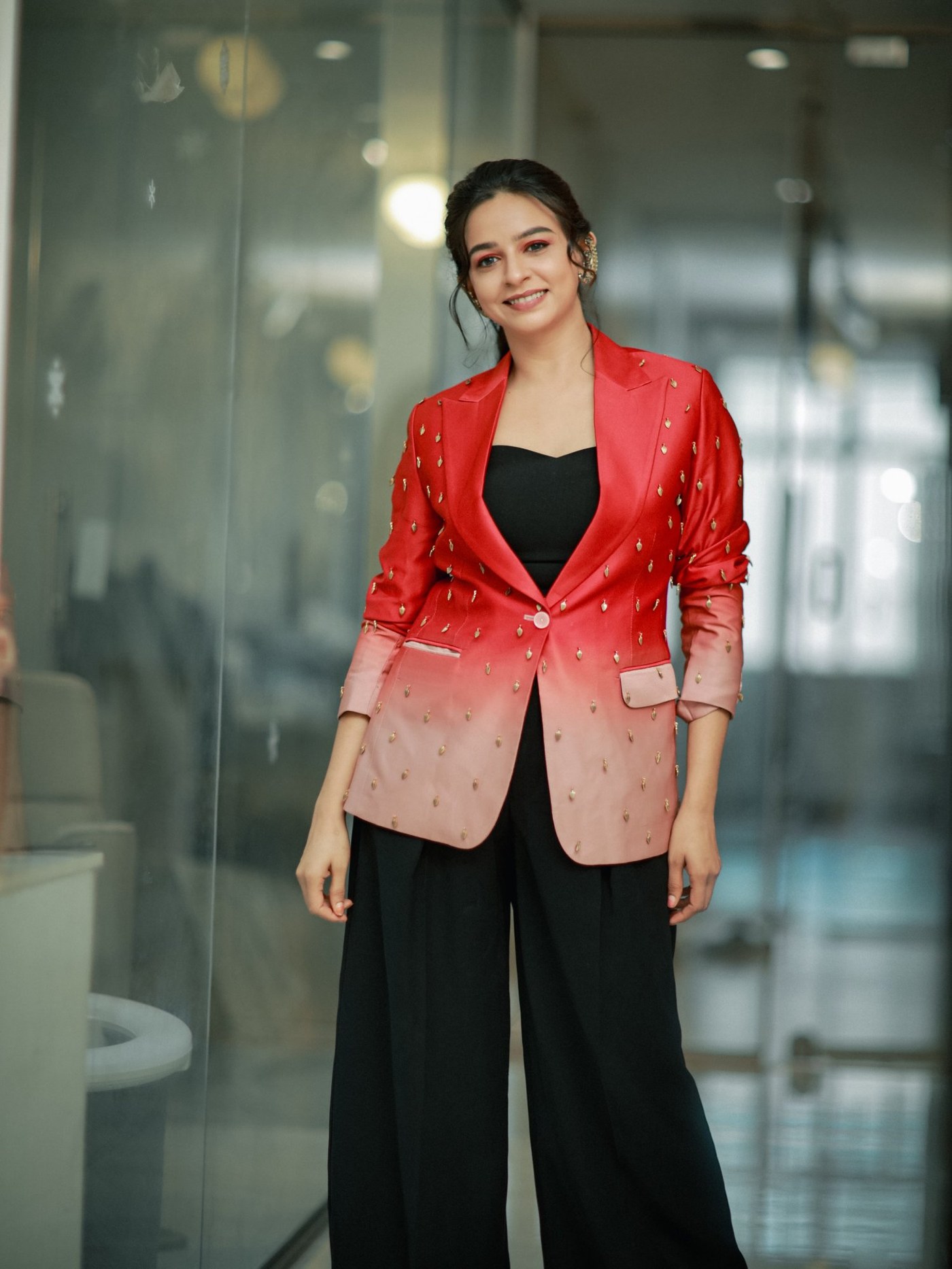 Divya Ganesan Owns the Red Carpet in a Power Blazer Masterpiece