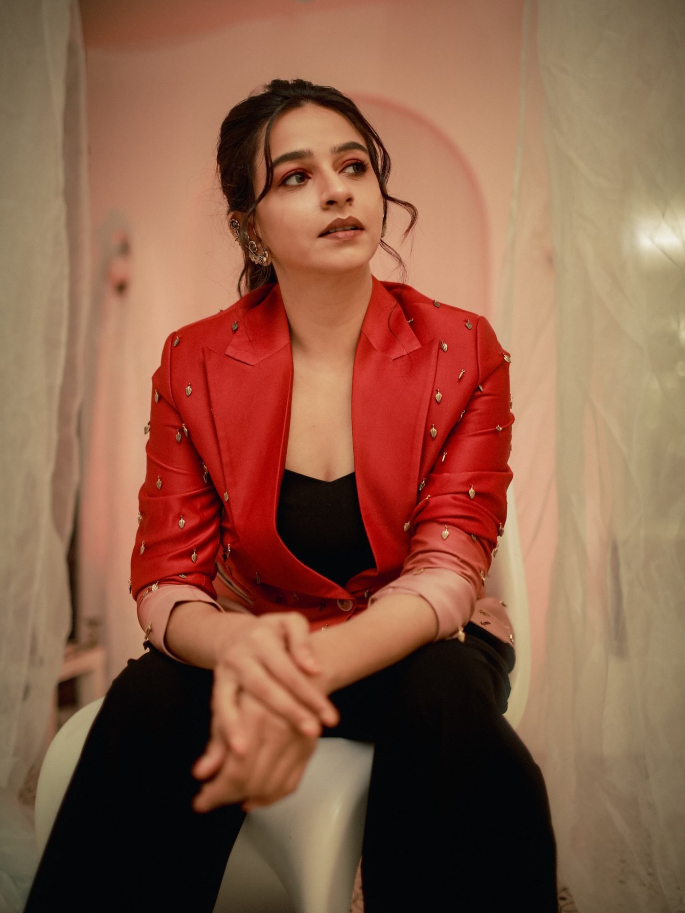 Divya Ganesan Owns the Red Carpet in a Power Blazer Masterpiece