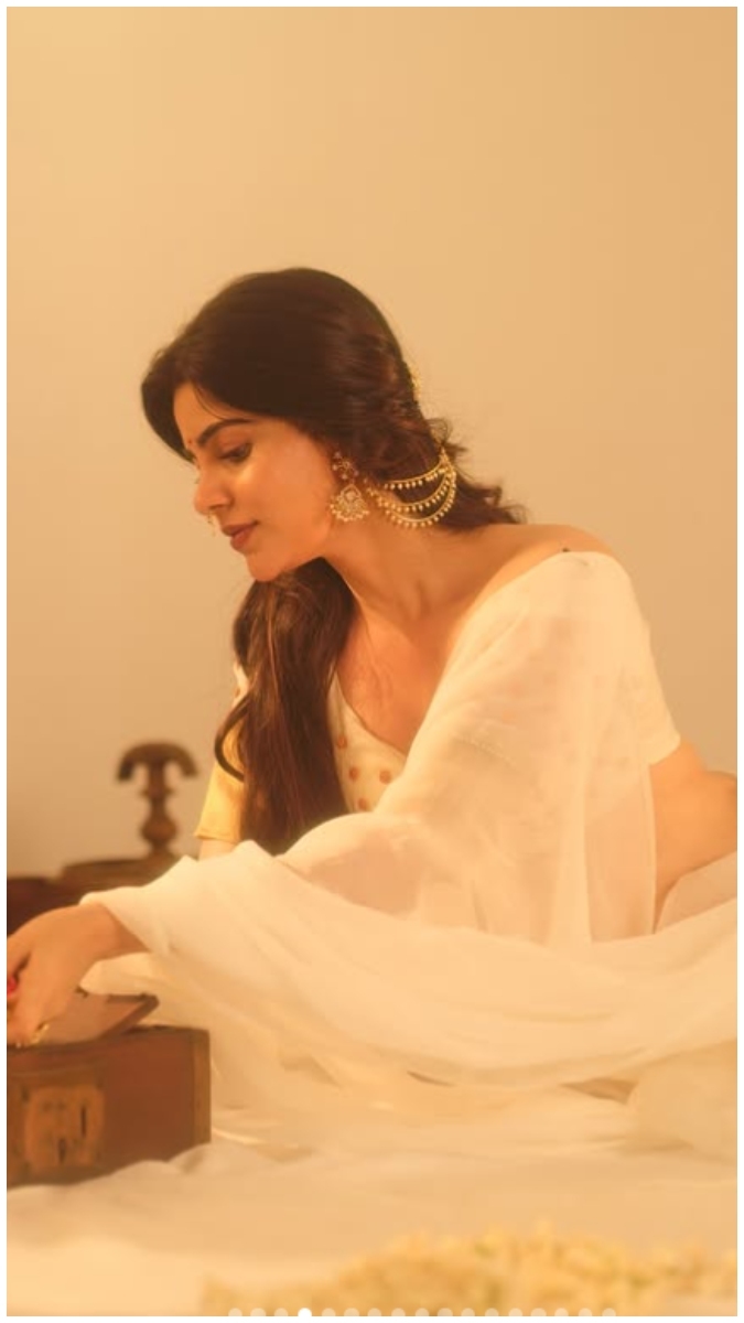 Divyabharathi's Ethereal Beauty in Gold
