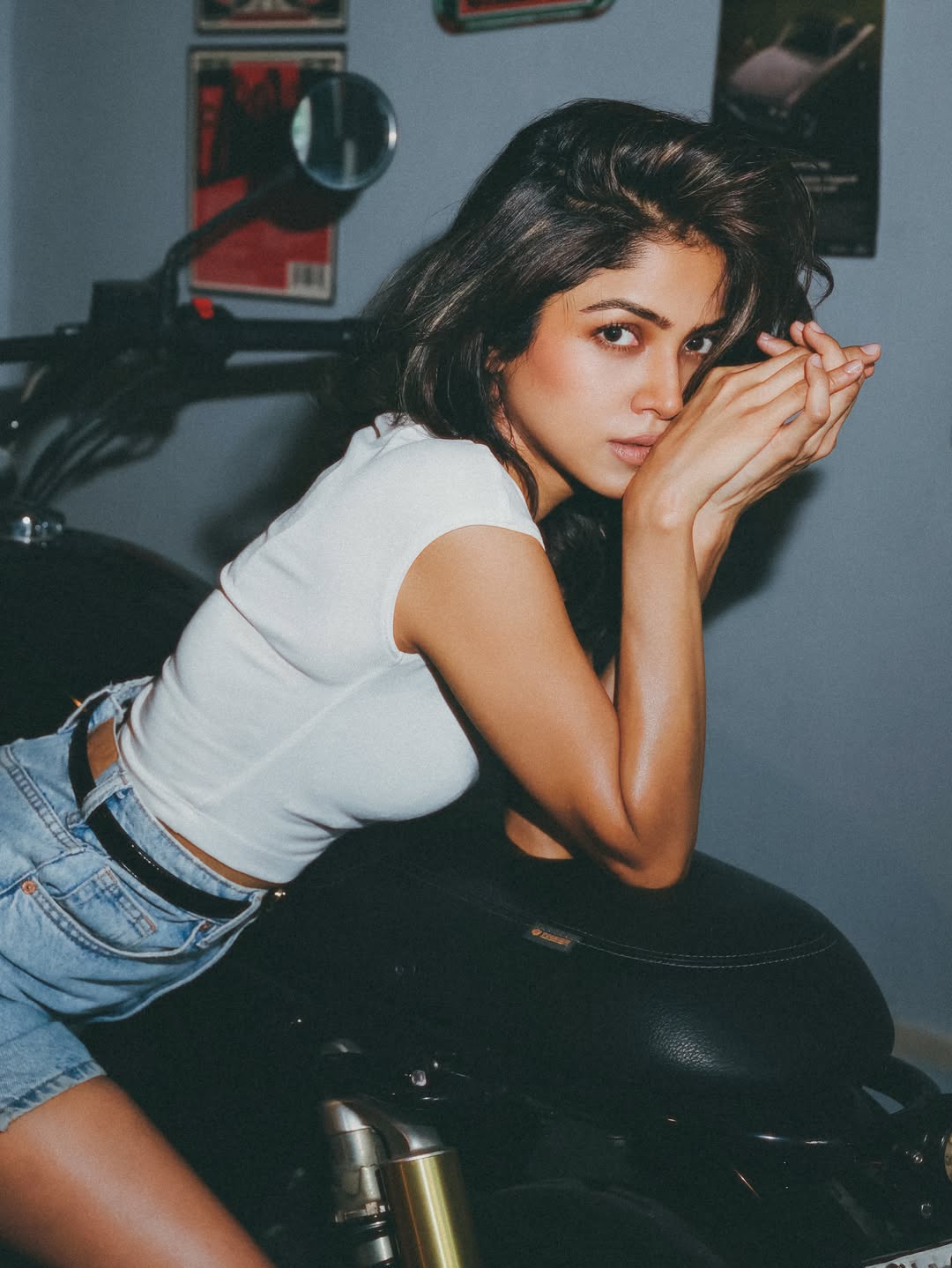 Drishika Chander Turns Vintage Muse in Chic Denim Look