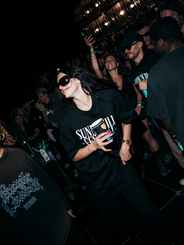 Dua Lipa Glows Up: Effortless Chic at the Sunny Hill Festival!
