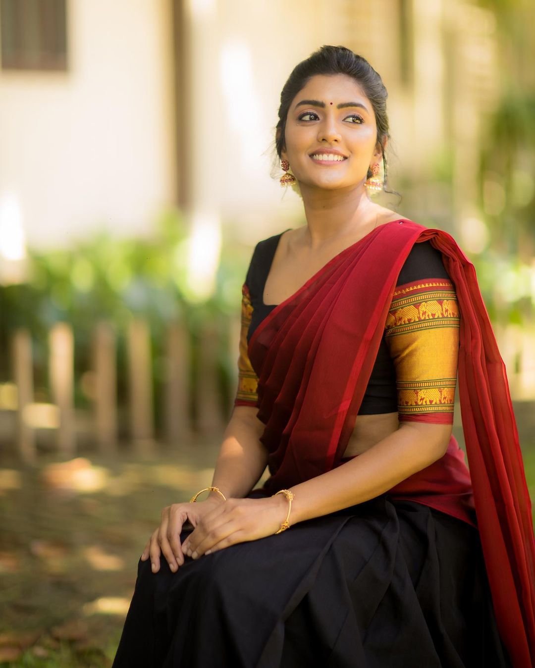 Eesha Rebba Stunning Dhavani Dress Photos Fashion Gallery