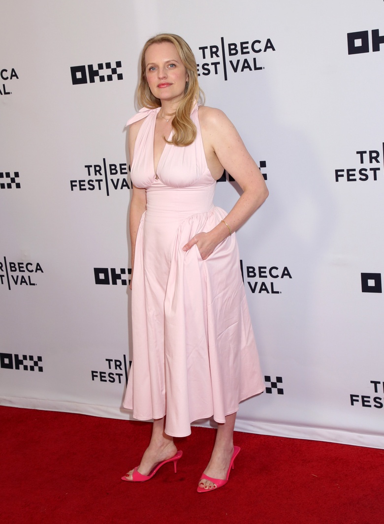 Elizabeth Moss Captivates in Stunning Ensemble at Hollywood Event