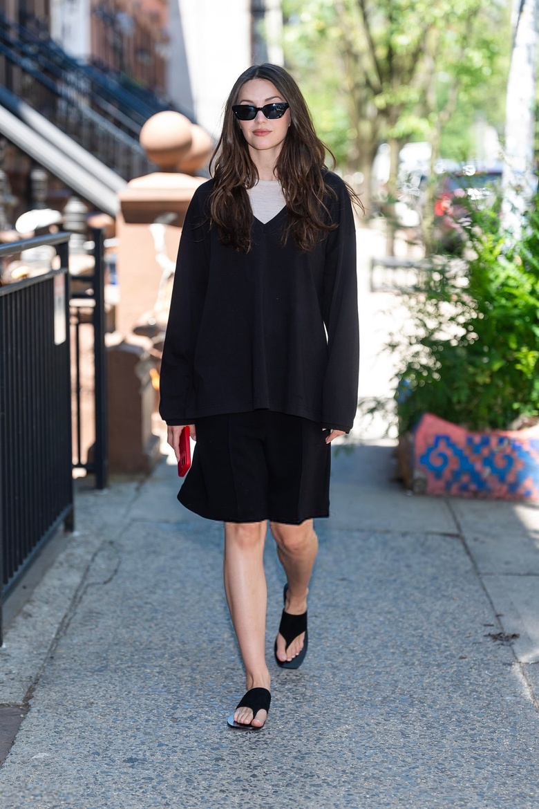 Ella Hunt's Stunning Look Captures Fans Worldwide